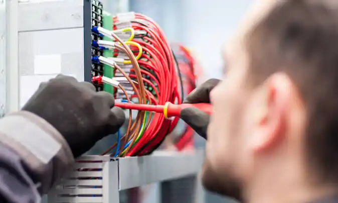 electrician Lynnview